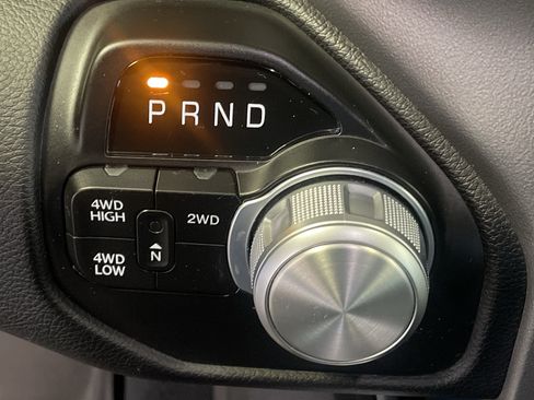 Used 2022 RAM 3500 Laramie AWD/4WD image 25