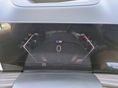 Used 2026 BMW X7 xDrive40i w/ M Sport Package image 11