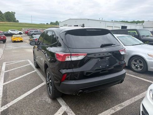 Used 2022 Ford Escape SEL w/ SEL Stealth AWD Package image 5