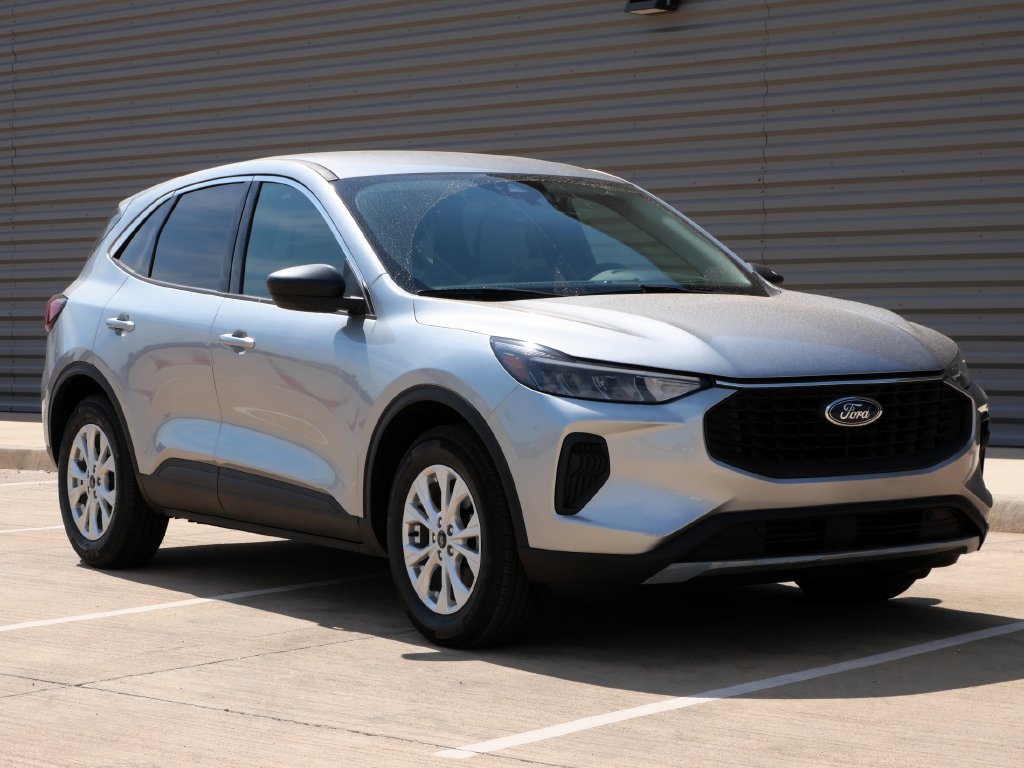 Certified 2024 Ford Escape Active FWD image 1