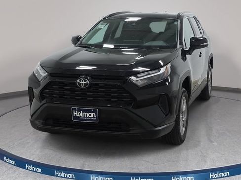 Certified 2025 Toyota RAV4 XLE AWD/4WD image 1