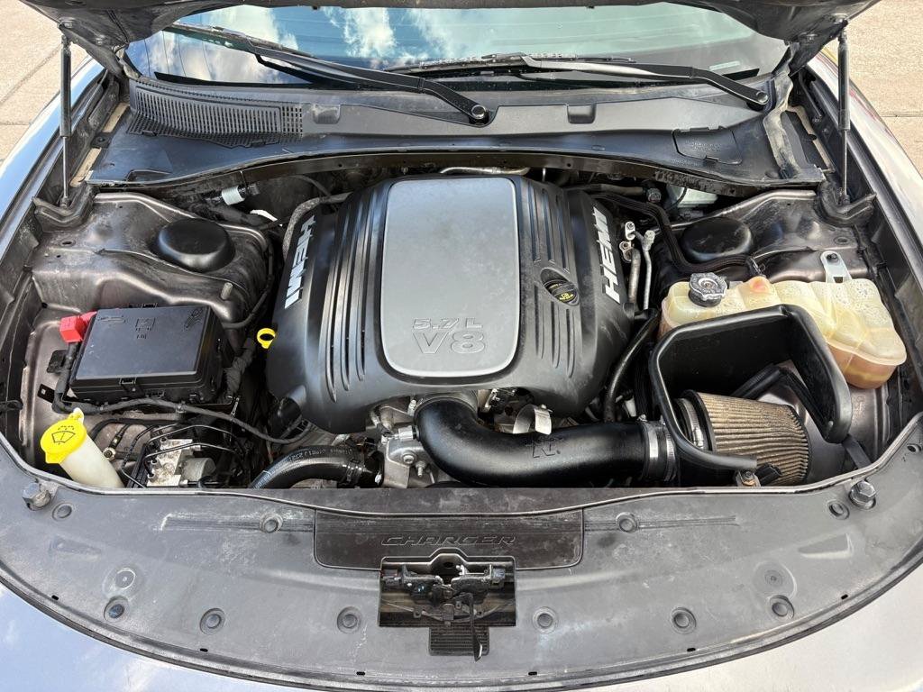 Used 2021 Dodge Charger R/T w/ Blacktop Package RWD image 18