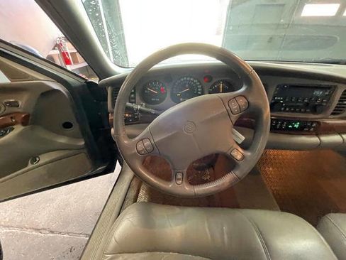 Used 2002 Buick Le Sabre Limited image 32