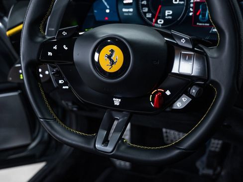 Used 2021 Ferrari Roma RWD image 45