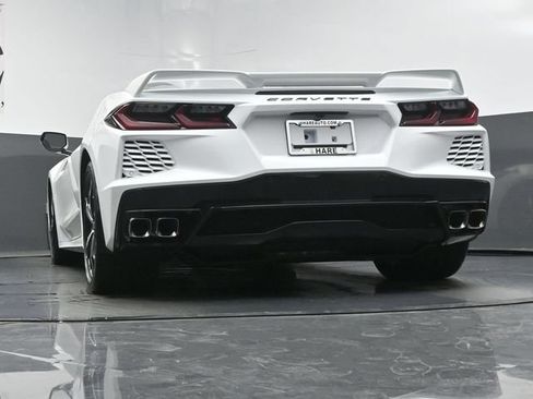 Used 2021 Chevrolet Corvette Stingray Premium Conv w/ Z51 Performance Package RWD image 53