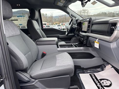 New 2026 Ford F250 XLT w/ XLT Premium Package image 13