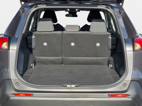 Used 2025 Toyota RAV4 LE image 12