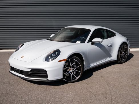 Certified 2025 Porsche 911 Carrera w/ Premium Package image 1