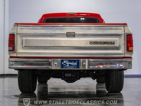 Used 1987 Dodge D/W Truck 150 image 31