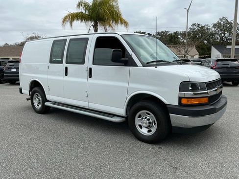 Used 2024 Chevrolet Express 2500 w/ Driver Convenience Package image 12