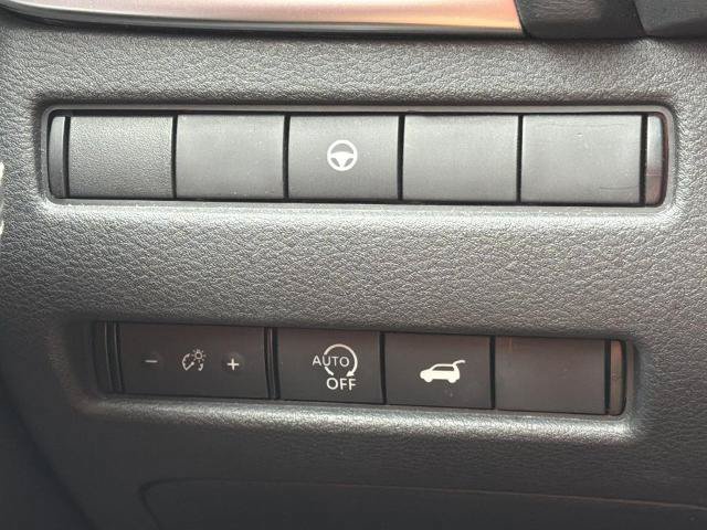 Certified 2023 Nissan Rogue SL w/ SL Premium Package AWD/4WD image 14