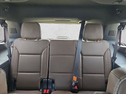 Used 2021 Chevrolet Tahoe High Country AWD/4WD image 13