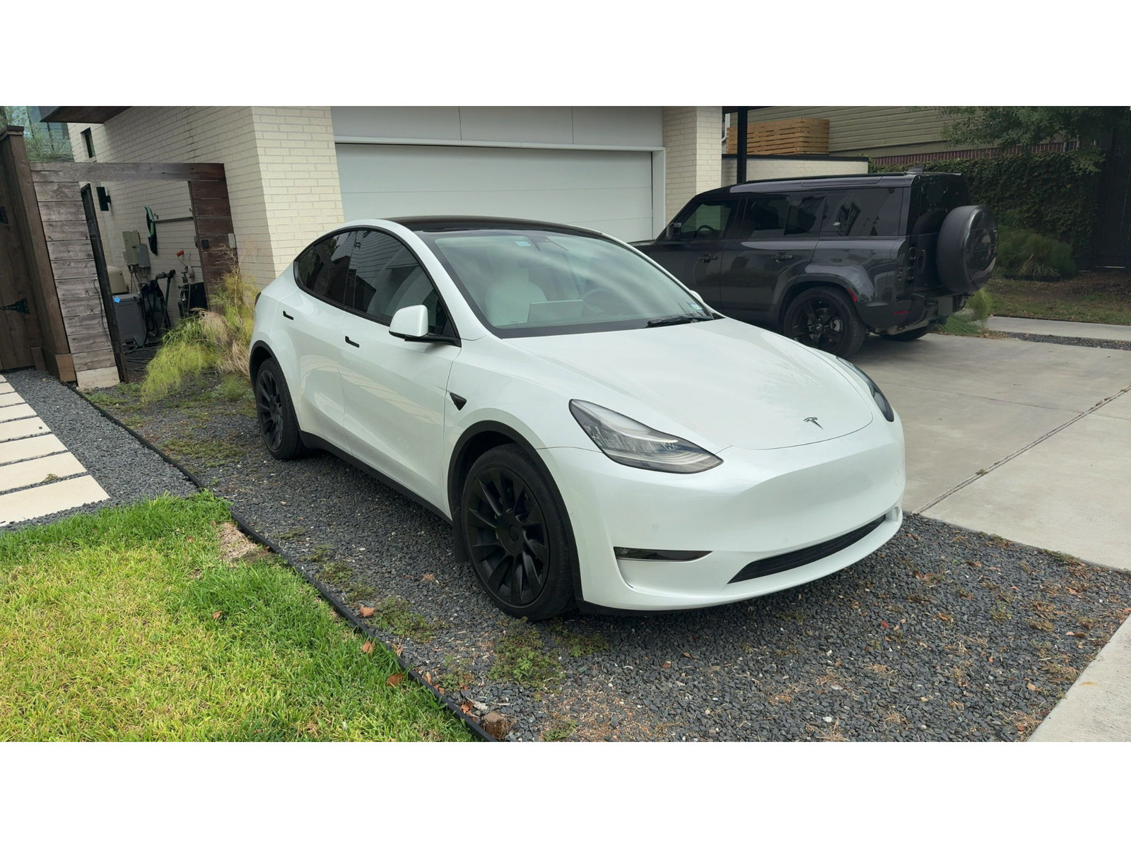 Used 2021 Tesla Model Y Long Range AWD/4WD image 7