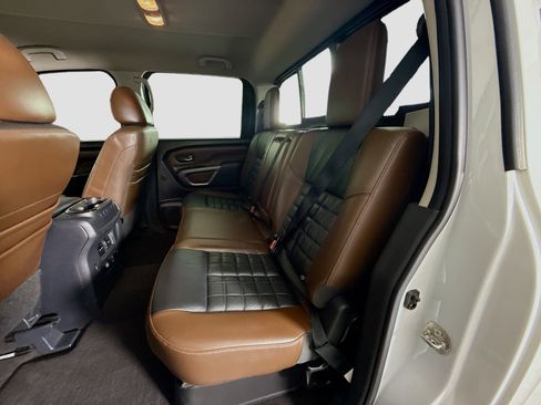 Used 2019 Nissan Titan Platinum Reserve w/ Platinum Utility Package AWD/4WD image 25