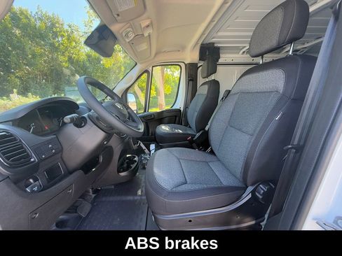 New 2026 RAM ProMaster 1500 w/ Convenience Group image 10