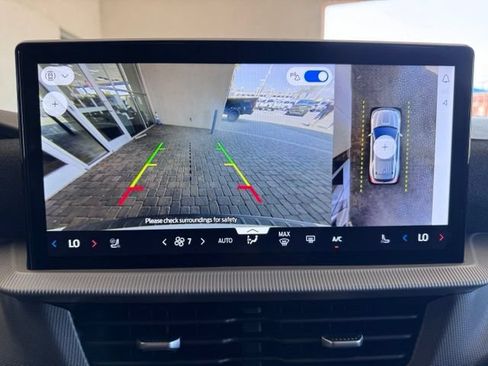 Certified 2026 Ford Explorer ST-Line RWD image 20
