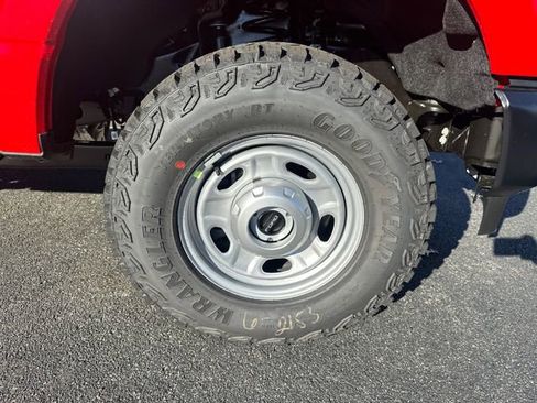 New 2026 Ford F250 XL w/ XL Off-Road Package image 11