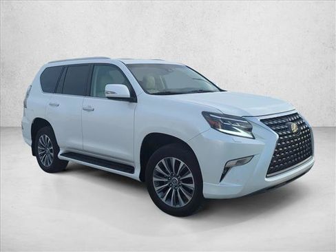 Used 2021 Lexus GX 460 Luxury w/ Accessory Package AWD/4WD image 3