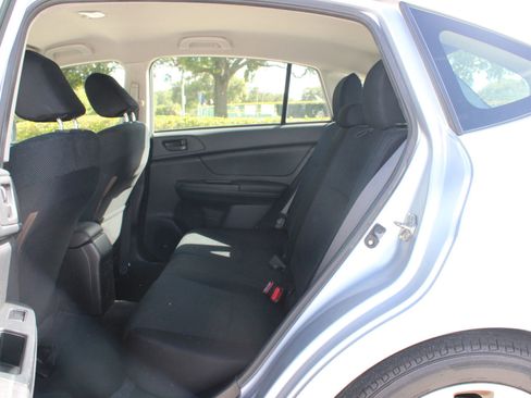 Used 2013 Subaru Impreza 2.0i image 7