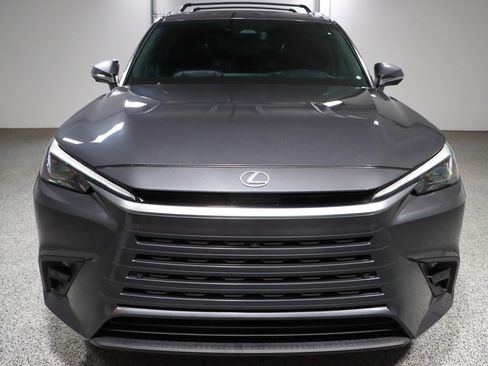 Used 2025 Lexus TX 350 AWD w/ Technology Package image 4