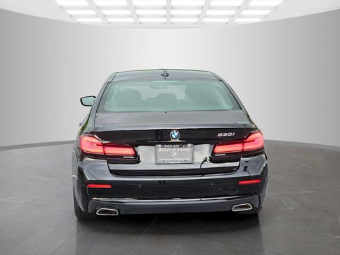 Used 2023 BMW 530i w/ Premium Package RWD image 5