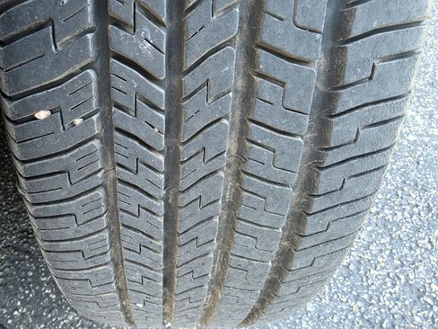 Used 2017 Chrysler 300 Limited RWD image 36