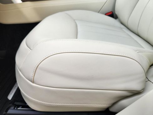 New 2026 Land Rover Range Rover SE image 25