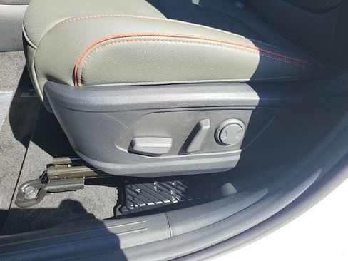 New 2025 Hyundai Santa Cruz Limited image 14