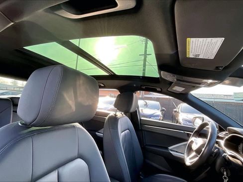 Used 2022 Audi Q3 2.0T Premium image 25