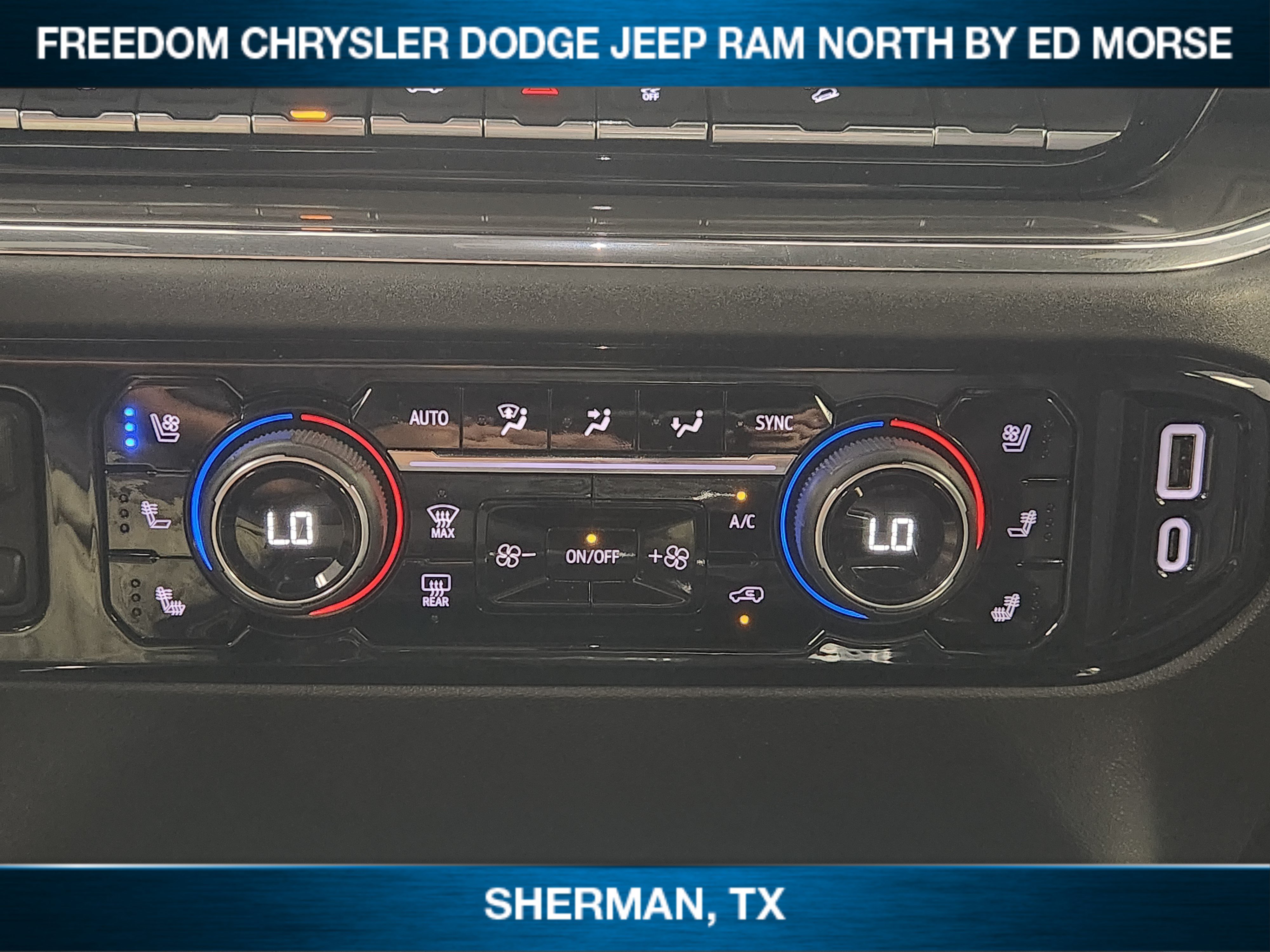 Used 2024 Chevrolet Silverado 2500 High Country w/ Technology Package AWD/4WD image 13