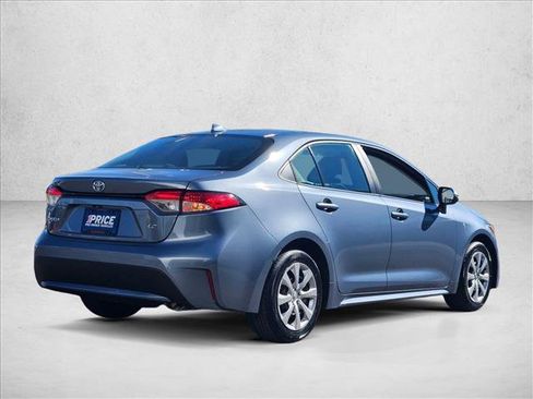Used 2020 Toyota Corolla LE image 5