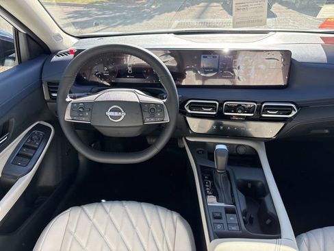 New 2026 Nissan Sentra SL w/ Floor Mat Package FWD image 9