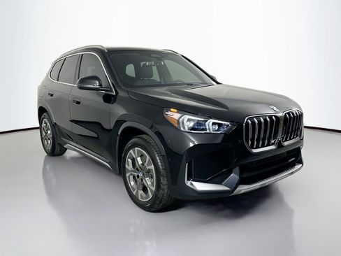New 2026 BMW X1 xDrive28i w/ Technology Package image 3