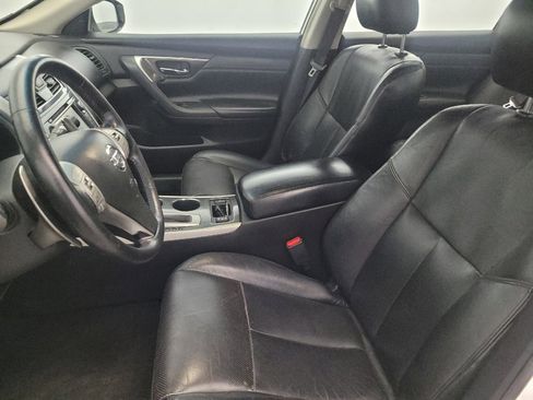 Used 2013 Nissan Altima 3.5 SL w/ Technology Pkg FWD image 17
