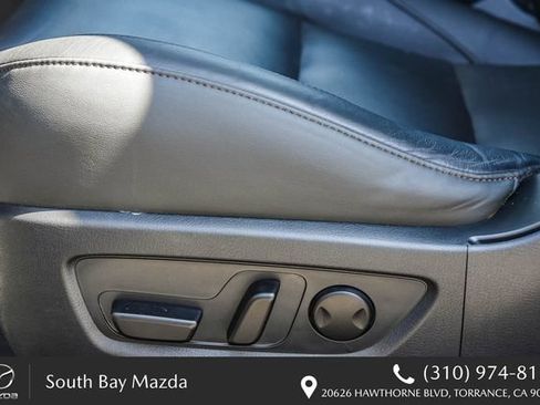 Used 2023 MAZDA CX-30 AWD 2.5 S w/ Premium Package image 22
