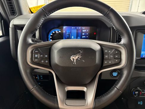 Used 2023 Ford Bronco Big Bend image 13