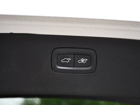 Used 2021 Volvo XC90 T6 Inscription w/ Climate Package AWD/4WD image 29