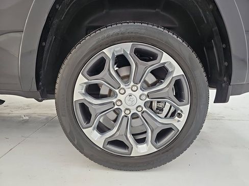 Used 2022 RAM 1500 Limited image 41