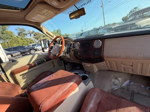 Used 2008 Ford F250 FX4 AWD/4WD image 9