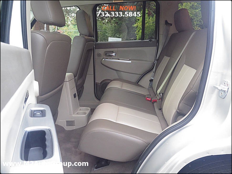 Used 2008 Jeep Liberty Limited w/ Premium Group AWD/4WD image 15