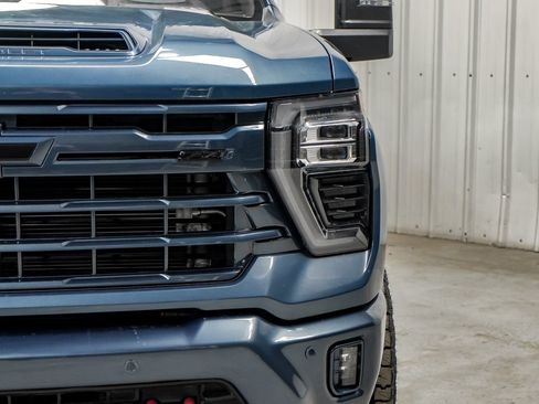 Used 2025 Chevrolet Silverado 2500 LTZ w/ LTZ Plus Package AWD/4WD image 48