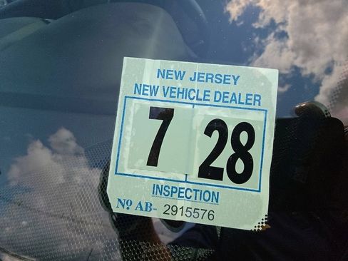 Certified 2023 Chevrolet Traverse LT AWD/4WD image 34