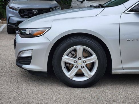Used 2021 Chevrolet Malibu LS FWD image 8