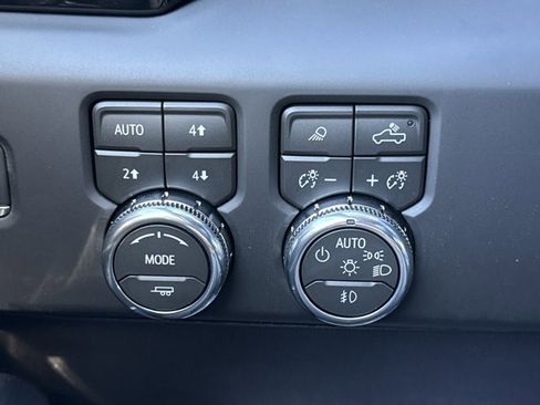 New 2026 GMC Sierra 2500 AT4X w/ LPO, Black Badging Package image 27