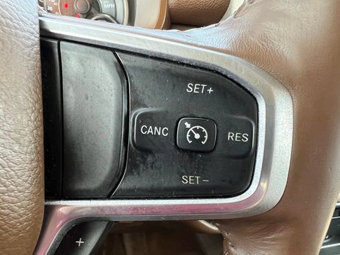 Used 2020 RAM 1500 Laramie AWD/4WD image 51
