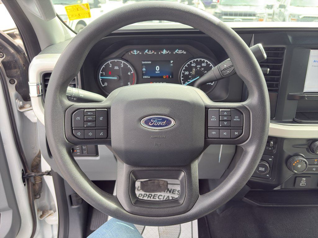 Used 2025 Ford F250 XLT AWD/4WD image 14