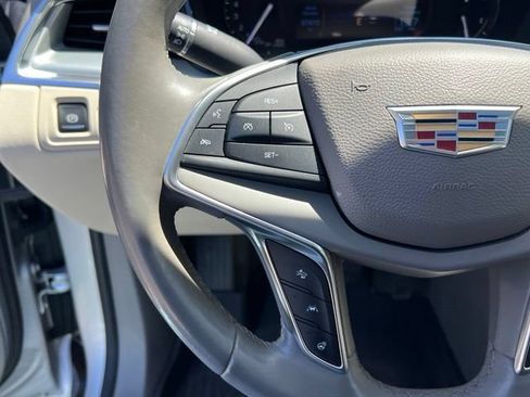 Used 2017 Cadillac XT5 Premium Luxury w/ Advanced Security Package AWD/4WD image 22