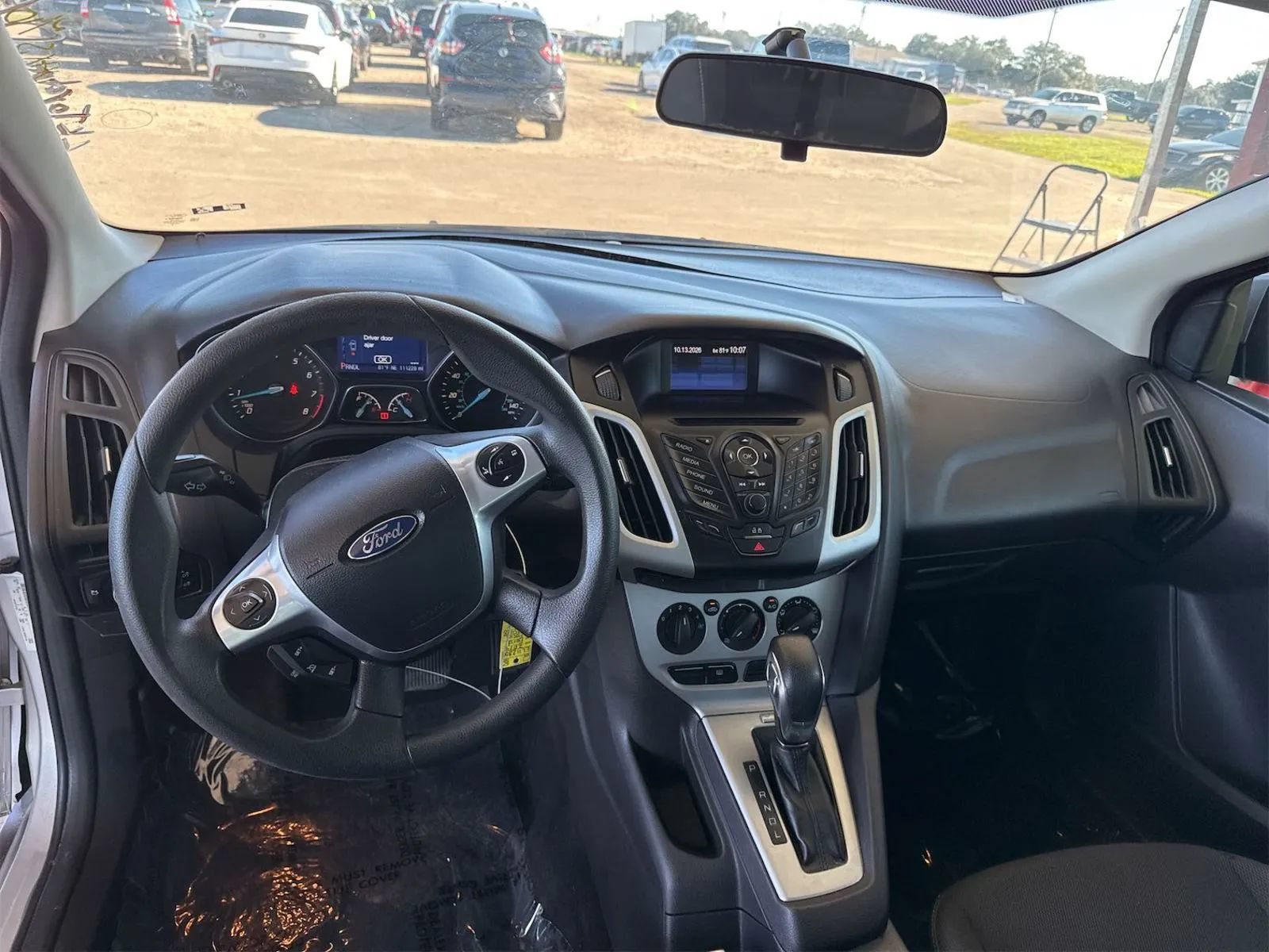 Used 2014 Ford Focus SE FWD image 5