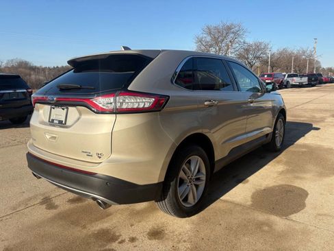 Used 2018 Ford Edge SEL w/ Equipment Group 201A image 18
