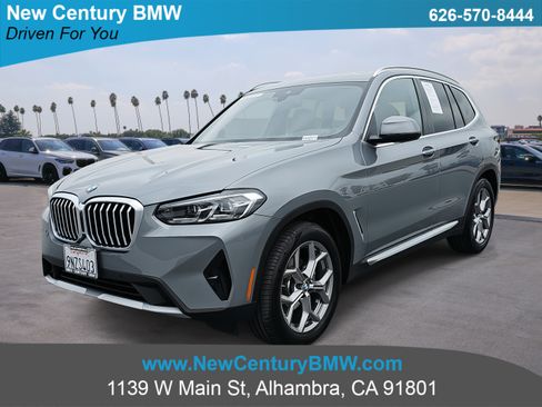 Used 2024 BMW X3 xDrive30i w/ Convenience Package w/ZPA image 1